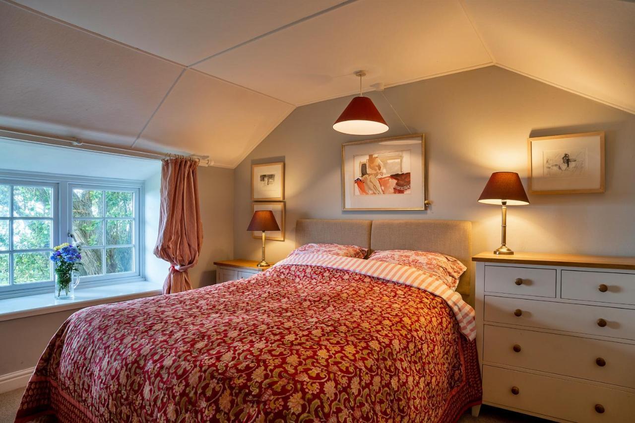 Finest Retreats - Lesceave Cottage Praa Sands Экстерьер фото